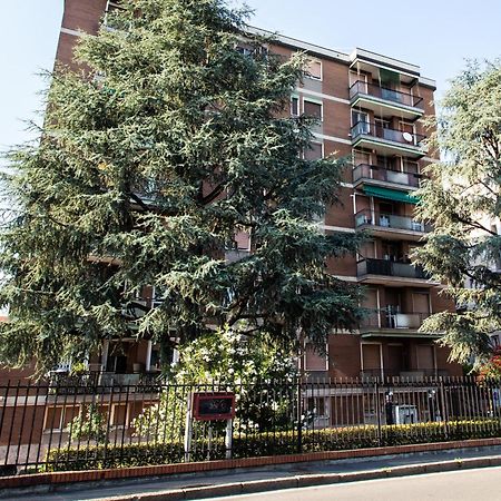 Milano-Linate Suite Self Check In & Free Parking Exterior foto