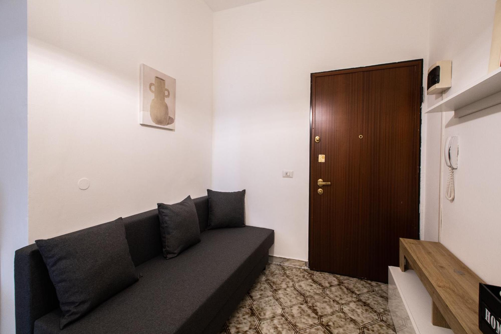 Milano-Linate Suite Self Check In & Free Parking Exterior foto